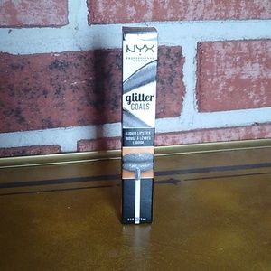 Nyx liquid lipstick alienated silver